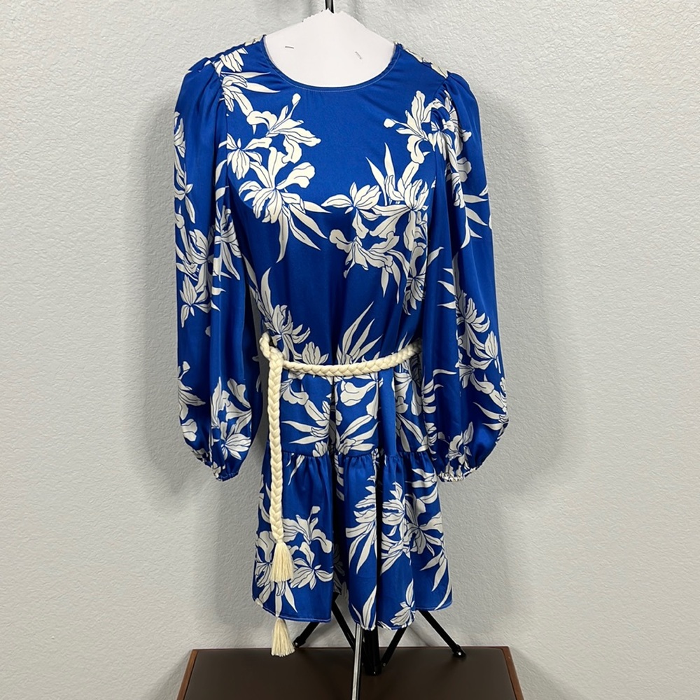 Alexis XS Mini Dress Running In Circles Dress in Blossom Dandy
Yumi Kim